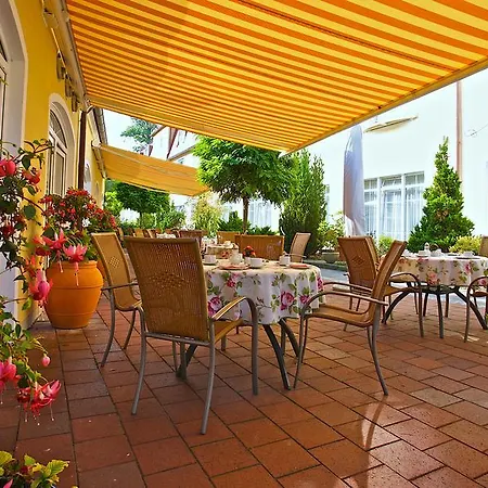 Am Schlossberg Hotel 4*