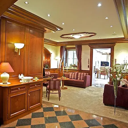 Am Schlossberg Hotel