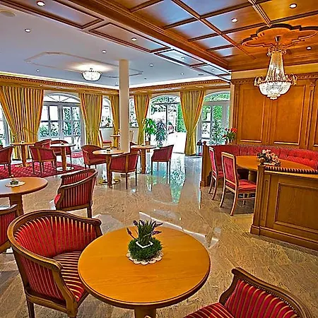 Am Schlossberg 4* Erding