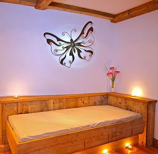 Hotel Am Schlossberg 4*